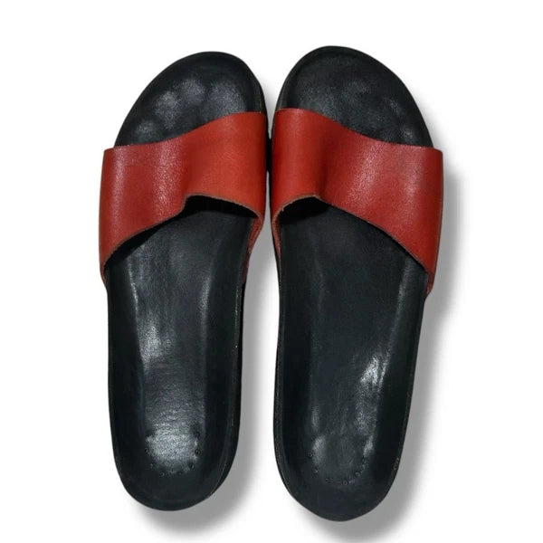 Mephisto Leather Slide Sandals – Classic Comfort with Timeless Style