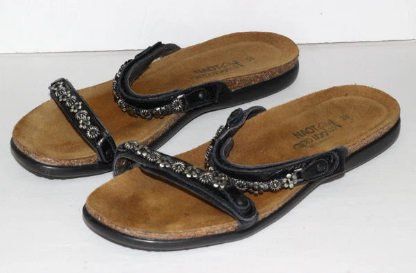 Naot Mona Womens Size 7-7.5 EUR 38 Metal Beaded Flowers Leather Sandals Rare