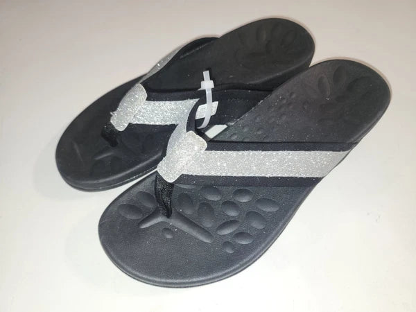 NEW! VIONICA STYLE sz 8 (38) ORTHO SILVER SPARKLE ON BLACK THONG SANDALS  SLIDES