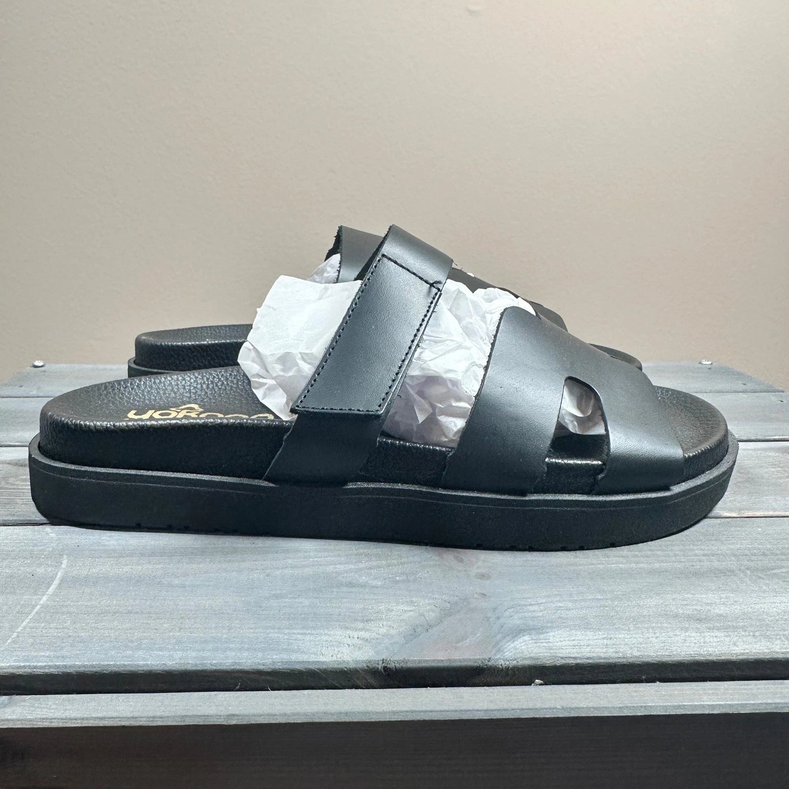 Yokono Black Leather Adjustable Strap Slides Sandals Women's US 7.5 EU 38
