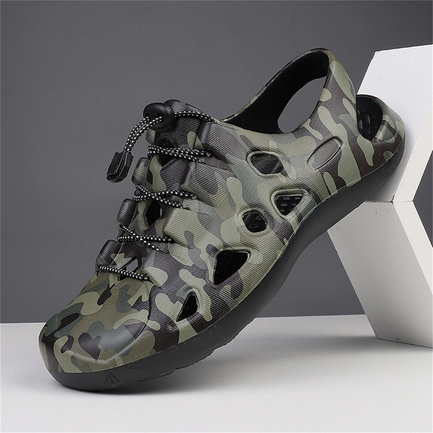 Men's Fashion Beach Slides Soft Slippers Non-slip Outdoor Breathable Sandals