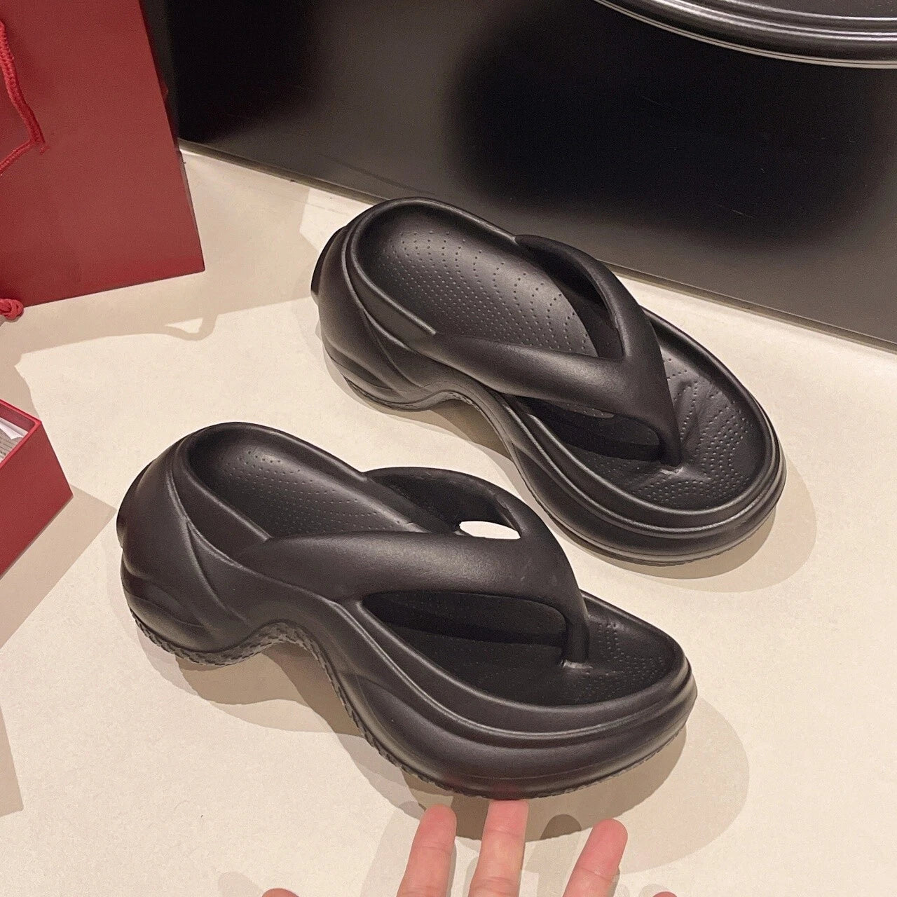 Summer Womens Beach Slippers Girls Fashion Flip Flops Platform Heels Sandals New