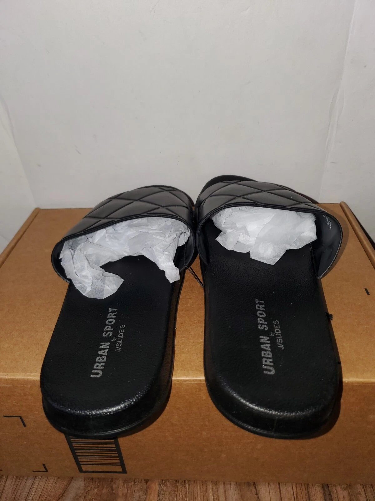 URBAN SPORTS by J/SLIDES Quilted Lightweight Slide Sandal 9M Black Womens New