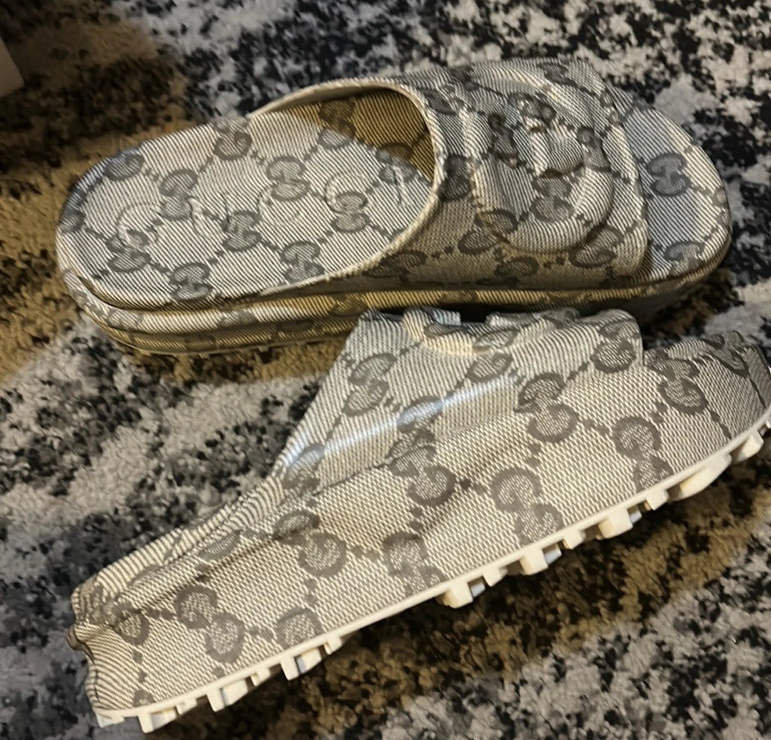 Gucci Interlocking G Monogram Slide Platform Sandal size 41