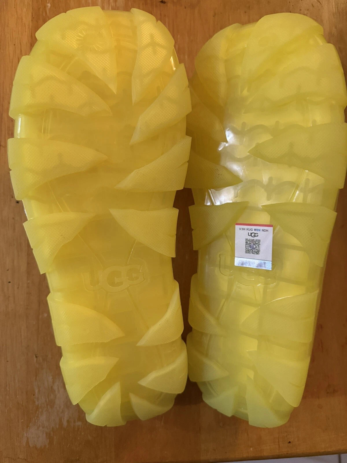 Womens UGG Jella Clear Yellow Slides 1136763 New Sz 12