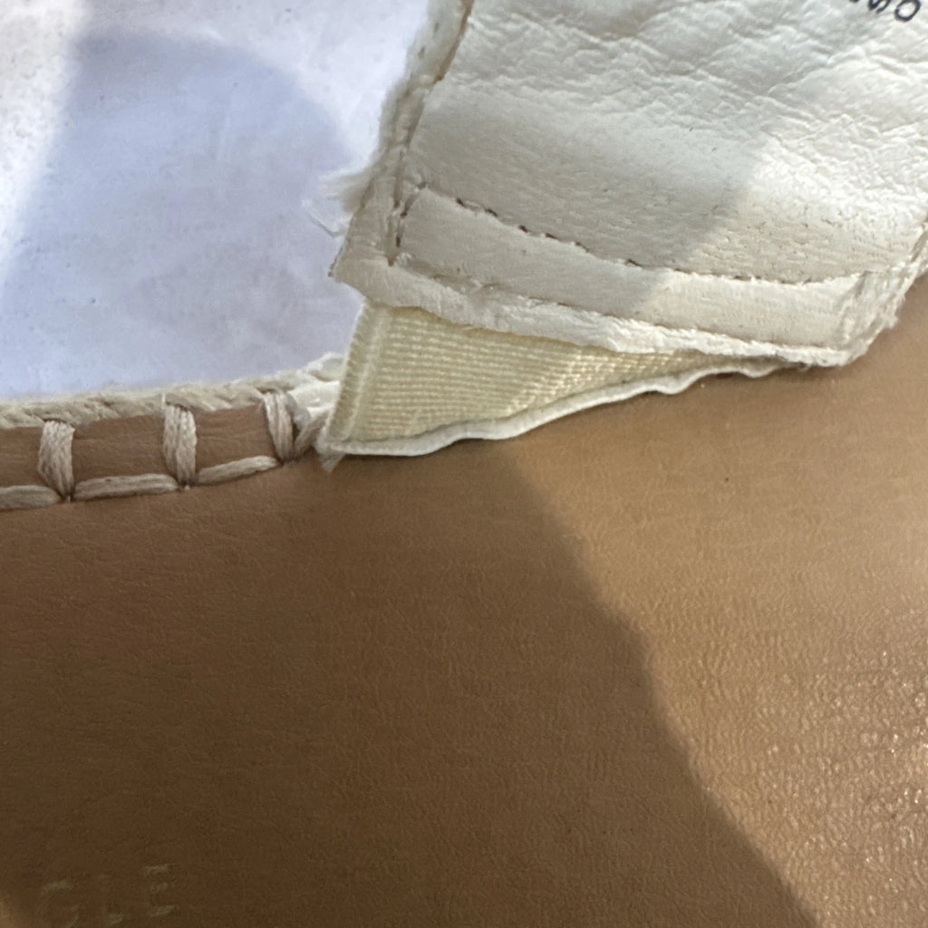american eagle sandals