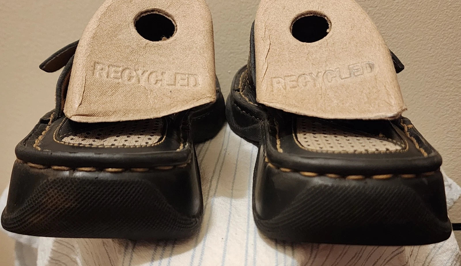 Vintage Y2K Born Sandals Womens Sz 8 Style B3463 Unisex Chunky Black