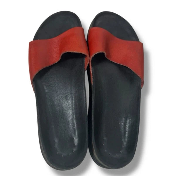 Mephisto Leather Slide Sandals – Classic Comfort with Timeless Style