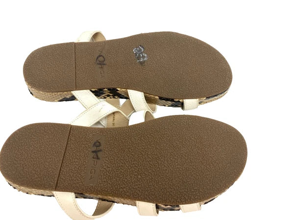 VIA SPIGA Soft Pebbled Bohemian Fashion Snake Skin Print Strappy Flat Sandal 7
