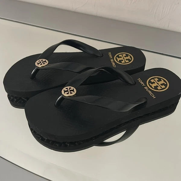 TORY BURCH Perfect Black Flip Flops Thong Logo Women’s Size 5